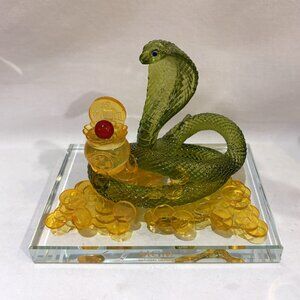 MGM National Harbor Chinese ear of the Snake Art Sculpture Glass Plastic